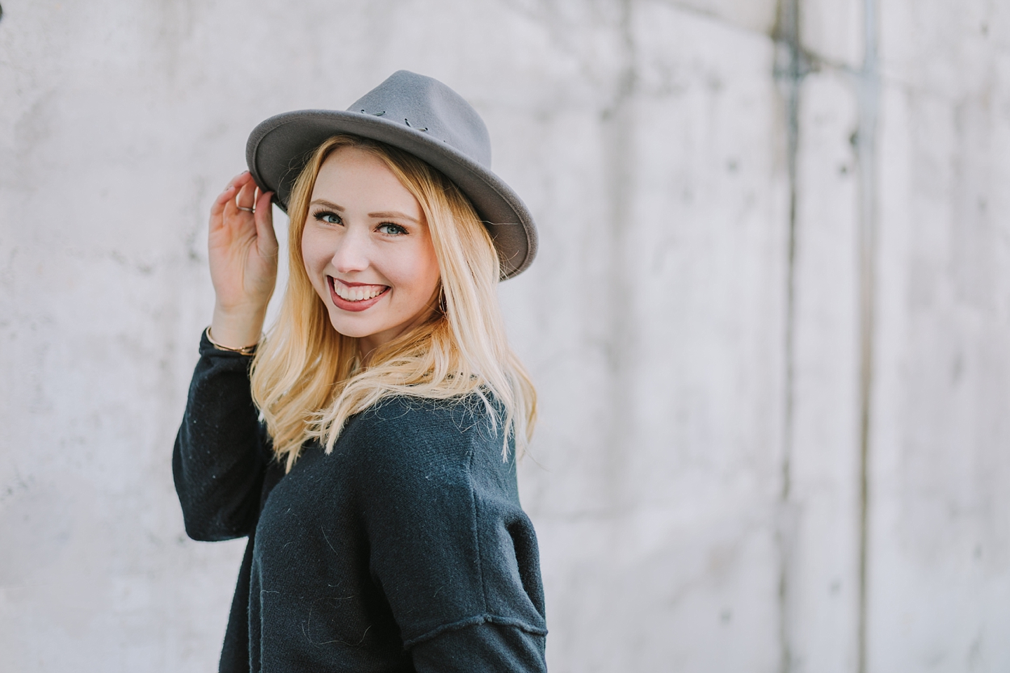 DowntownHarrisonburgPortraitSession_AngelikaJohnsPhotography-0166.jpg