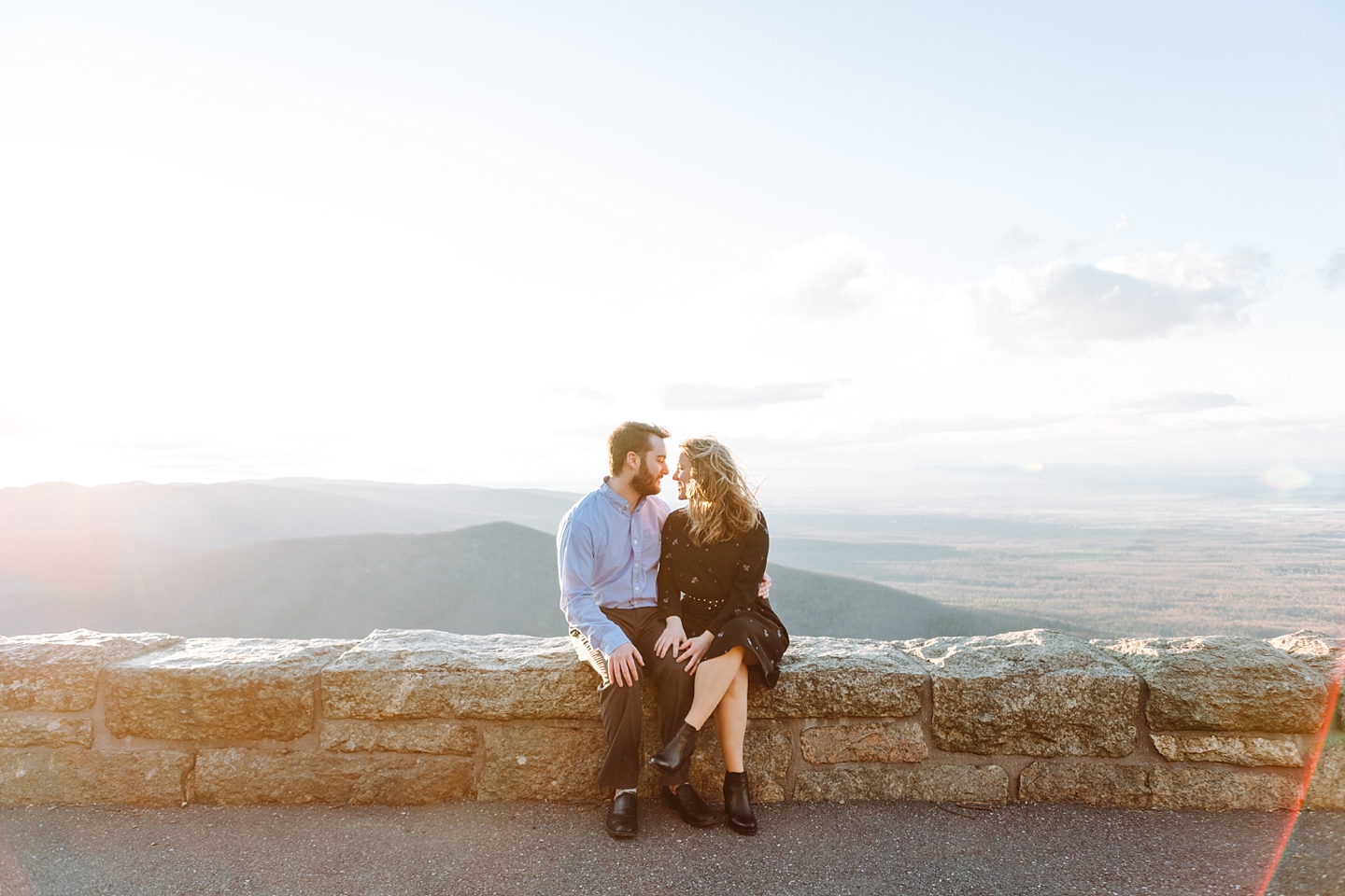 RavensRoostEngagementSession_ShenandoahMountains_AngelikaJohnsPhotography-0008.jpg