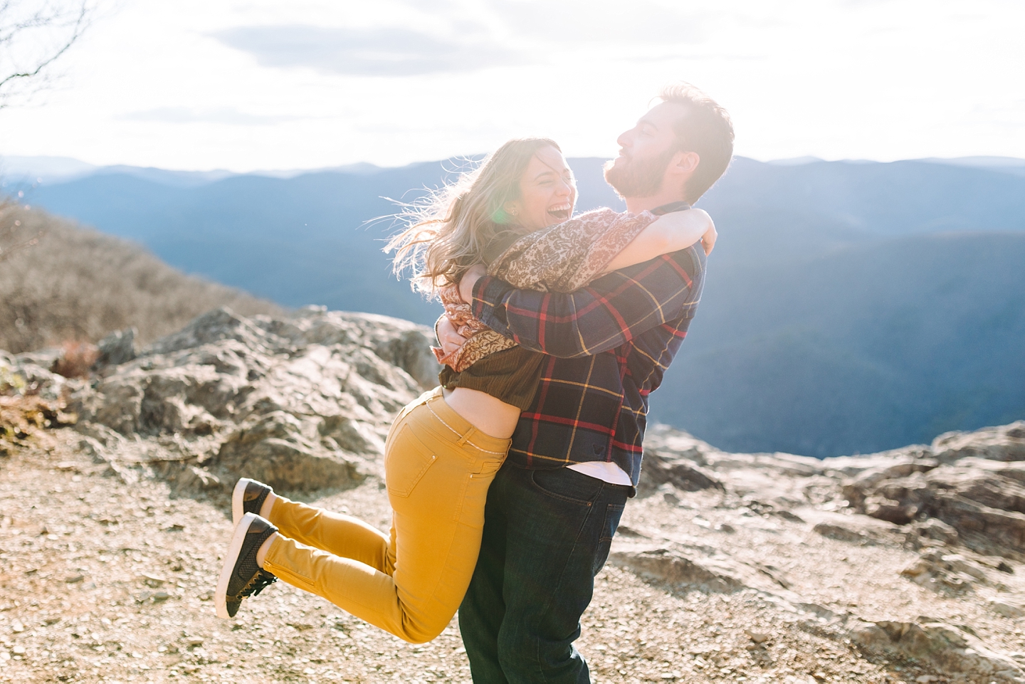 RavensRoostEngagementSession_ShenandoahMountains_AngelikaJohnsPhotography-0102.jpg