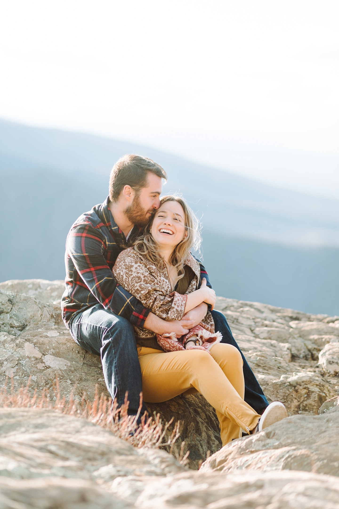 RavensRoostEngagementSession_ShenandoahMountains_AngelikaJohnsPhotography-0182.jpg
