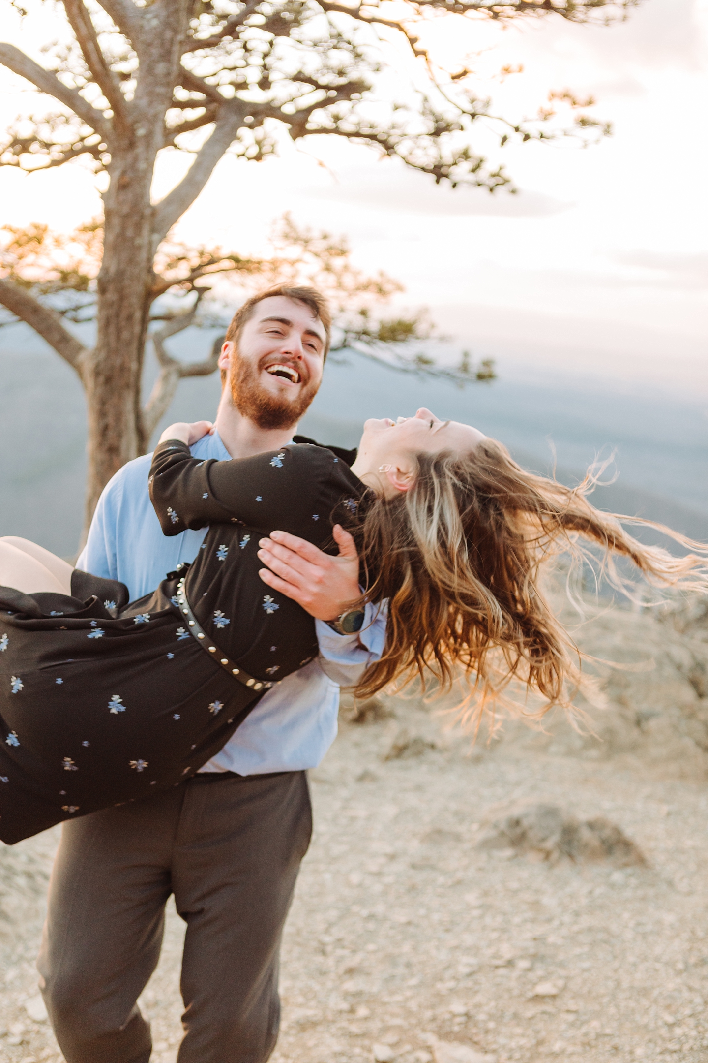 RavensRoostEngagementSession_ShenandoahMountains_AngelikaJohnsPhotography-0188.jpg