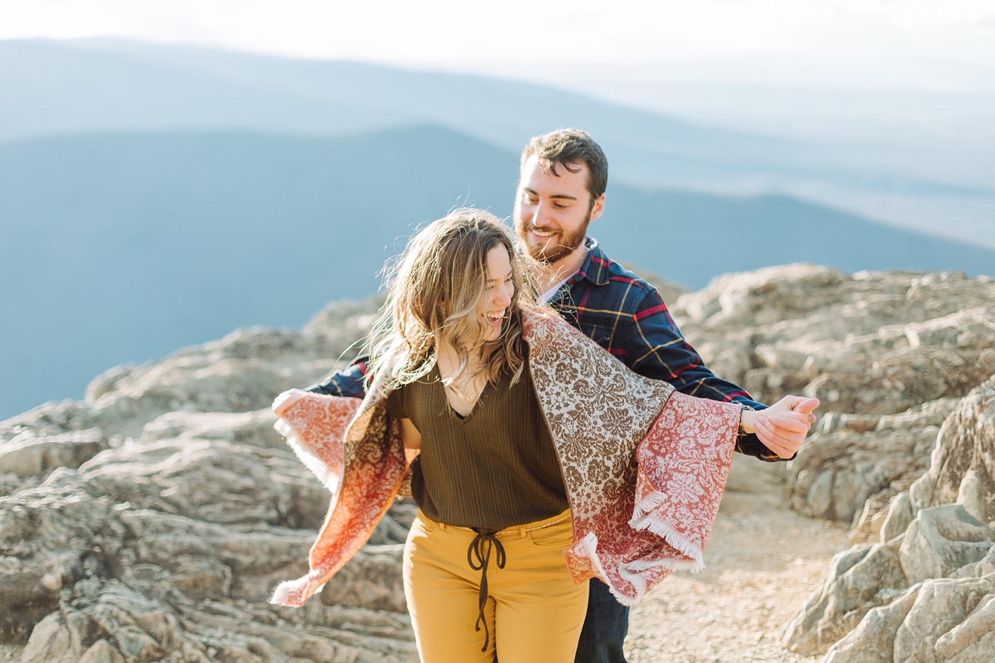 RavensRoostEngagementSession_ShenandoahMountains_AngelikaJohnsPhotography-0315.jpg