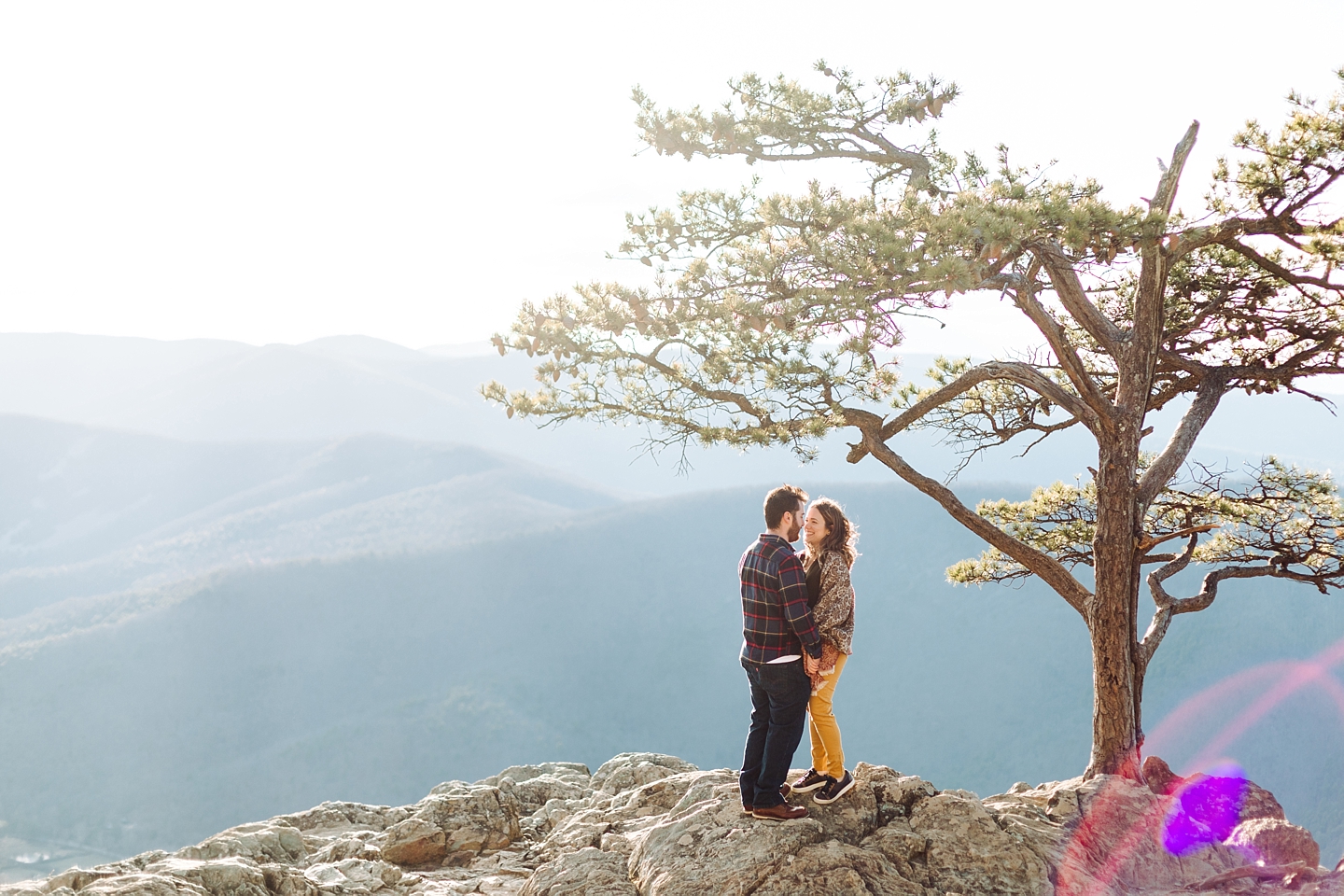 RavensRoostEngagementSession_ShenandoahMountains_AngelikaJohnsPhotography-0319.jpg