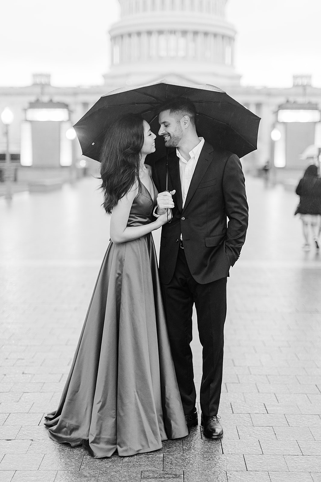 Alicia_Kevin_Engaged_BartholdiPark_USBotanicGardens_LibraryofCongress_Capitol_Rainy_EngagementSession_Washington_DC_VA_MD_Wedding_Photographer_AngelikaJohnsPhotography-7520-2_websize.jpg